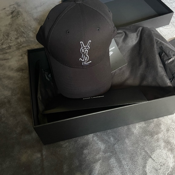 Saint Laurent Black Cap